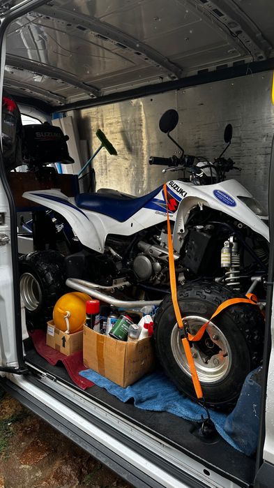 Alugo carrinha de mercadorias com Motorista para mudanças e fretes