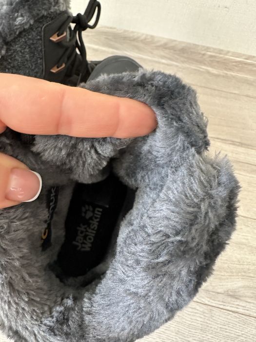 Жіночі черевики Jack Volfskin