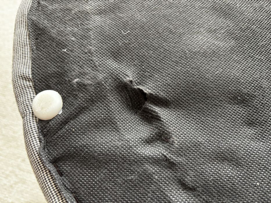 Banco/puff capitonê