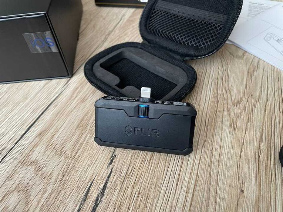 FLIR ONE Pro iOS kamera termowizyjna do telefonu iPhone jak nowa bdb