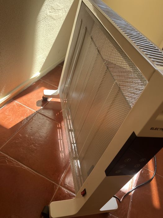 Aquecedor Electronia