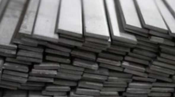 Płaskownik stalowy 50x6 o długości 6 m.