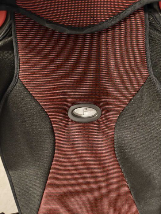 Fotelik Audi Takata 15-36 kg ISOFIX oryginalny regulowany zagłówek