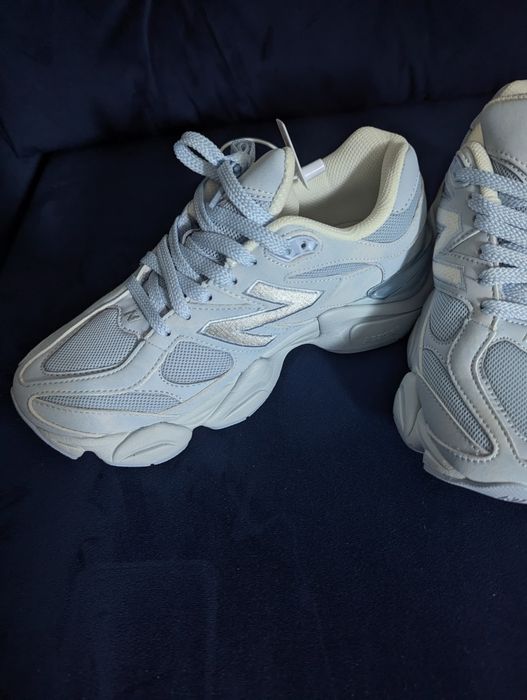 New balance 9060