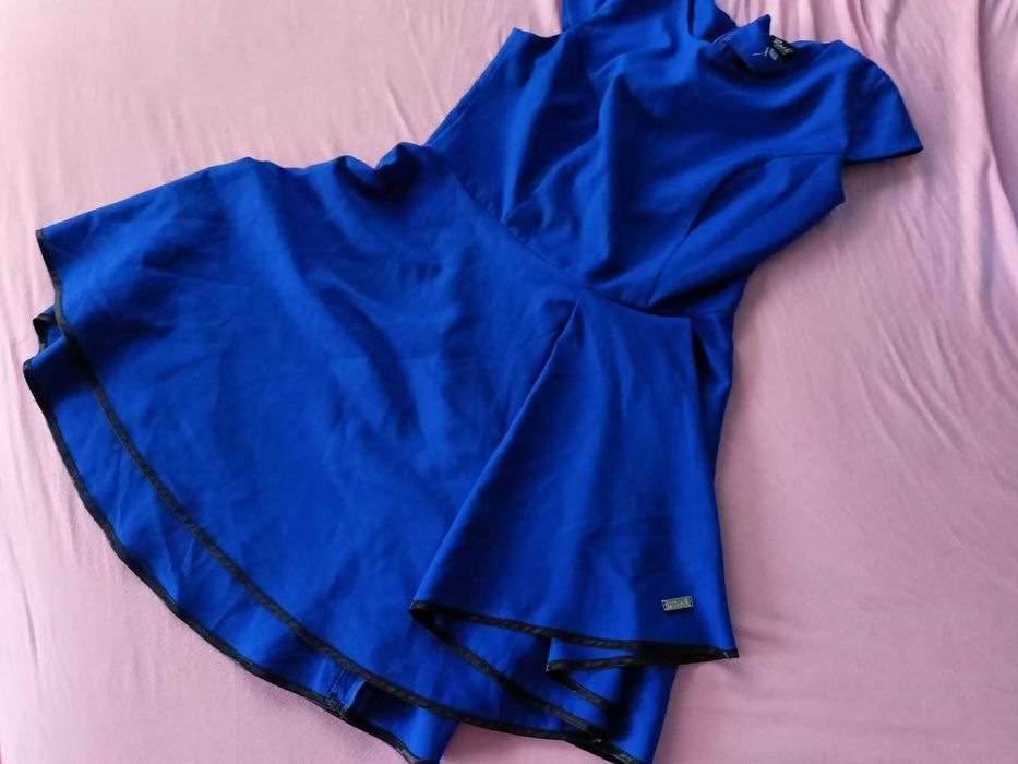 piękna błękitna sukienka 42 XL sylwester święta