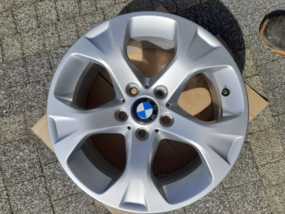 Oryginalne felgi aluminiowe BMW X1  17''