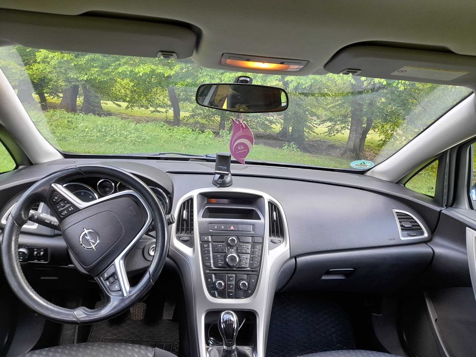Opel Astra J, 1.7, 2011
