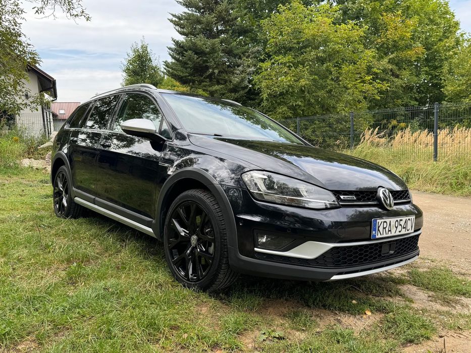Volkswagen Golf Alltrack Volkswagen Golf Alltrack 1.8 TSI 4Motion | Bogata wersja | Napęd 4x4 |