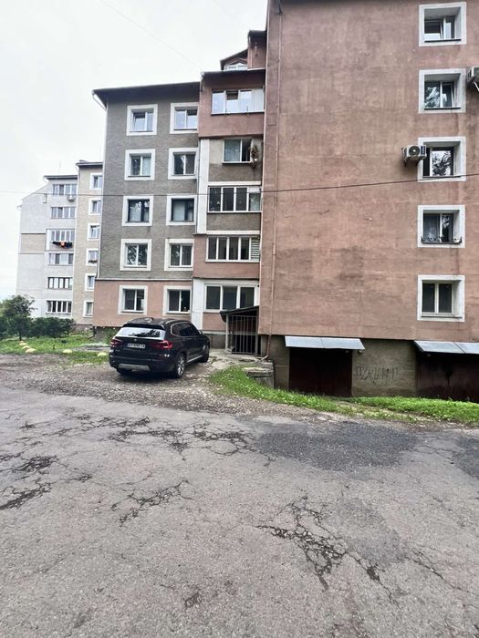 Продаж нежитлового підвального приміщення 200 кв м