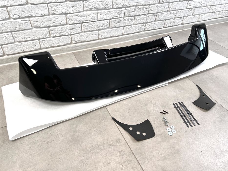 Спойлер Toyota Land Cruiser 100 / Lexus LX 470 1998-2007 модель Maxi