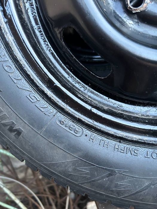 Продам комплект колес Hankook 175/70 r13