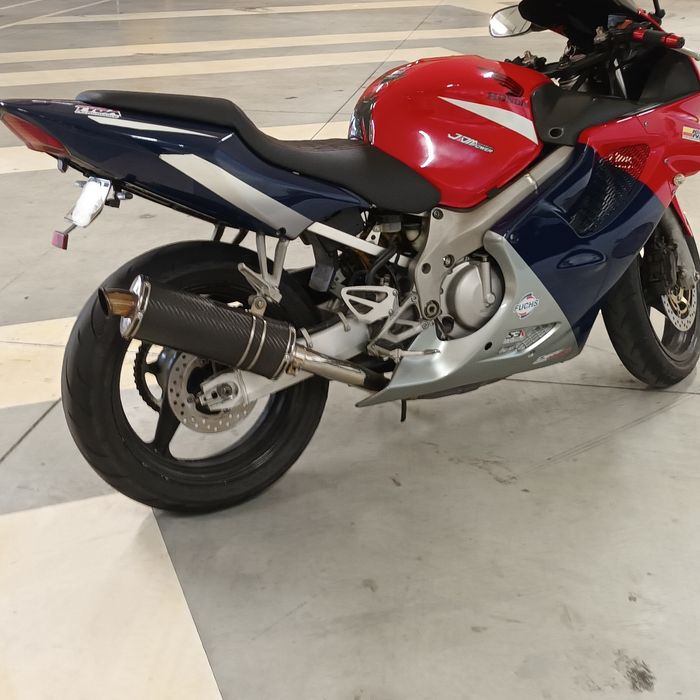 Honda Cbr 600 F4i
