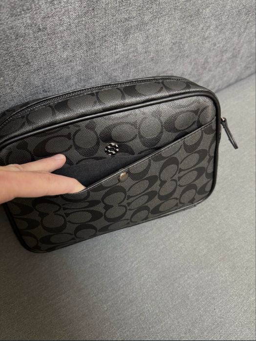 Чоловіча сумка Coach