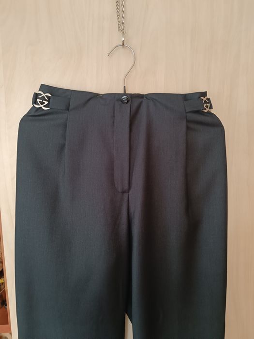 Жіночі брюки стан нових.