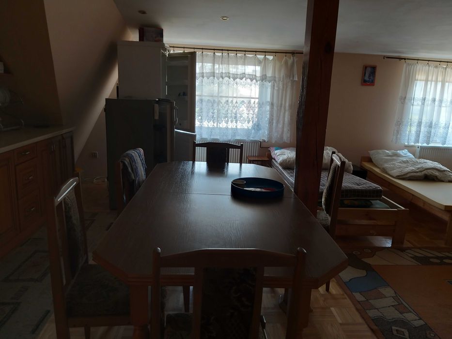 Pokoje dla pracowników zagranicznych i krajowych.