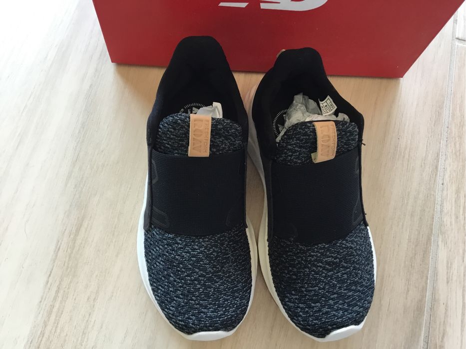 Buty wsuwane New Balance 28