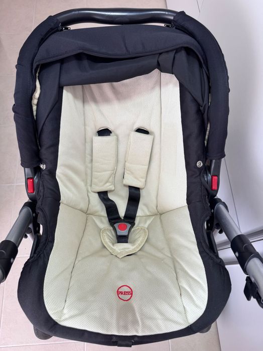Carrinho de Bebé Trio Pierre Cardin