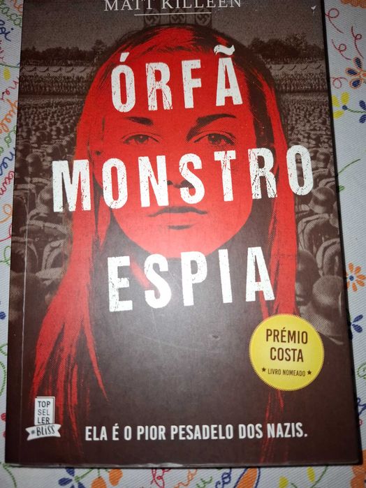 Órfã Monstro Espia, de Matt Killeen