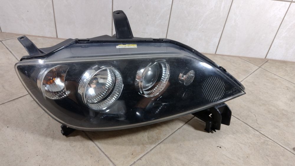 Mazda 2 II Lift DY lampa reflektor Europa prawy przód wysyłka