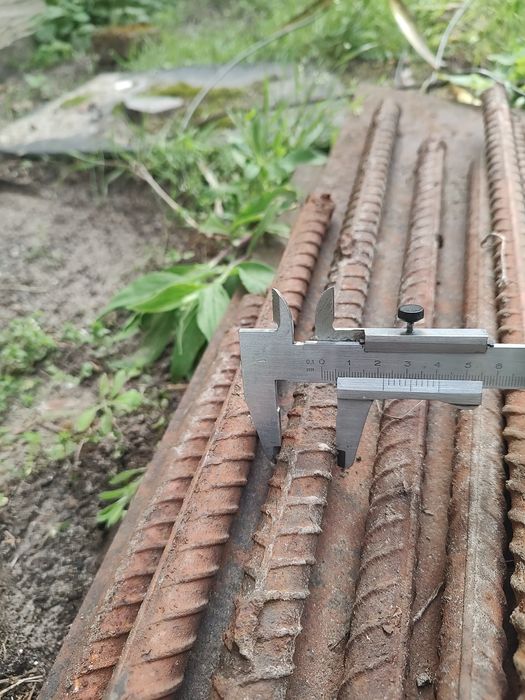 Стальний кругляк 40мм