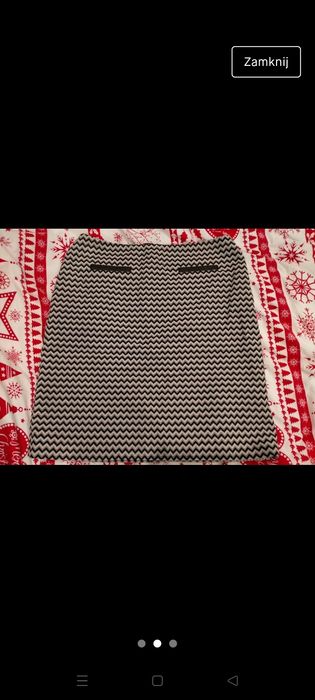 Spódnica w kształcie litery A