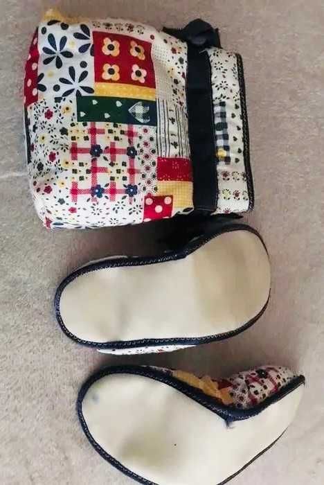 Pantufas com bolsa - Novas