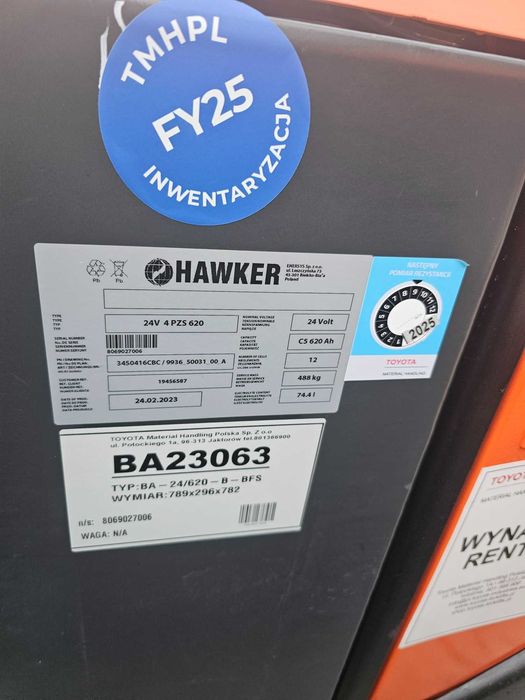 Ciągnik przemysłowy traktor elektryczny magazynowy r2017 TOYOTA TSE300