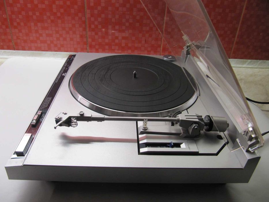 Проигрыватель от «Victor» JVC QL- A200 HI-FI *Direct-Drive + ПАСПОРТ