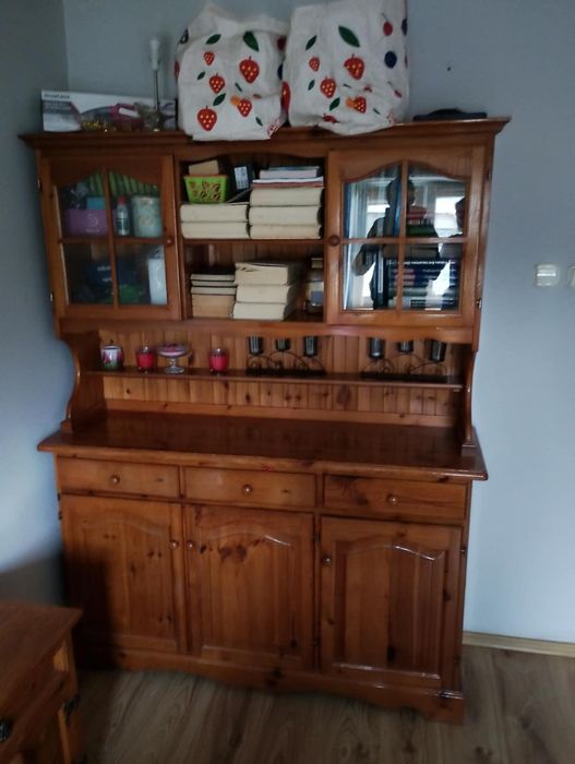 Drewniana witryna PRL+ komoda