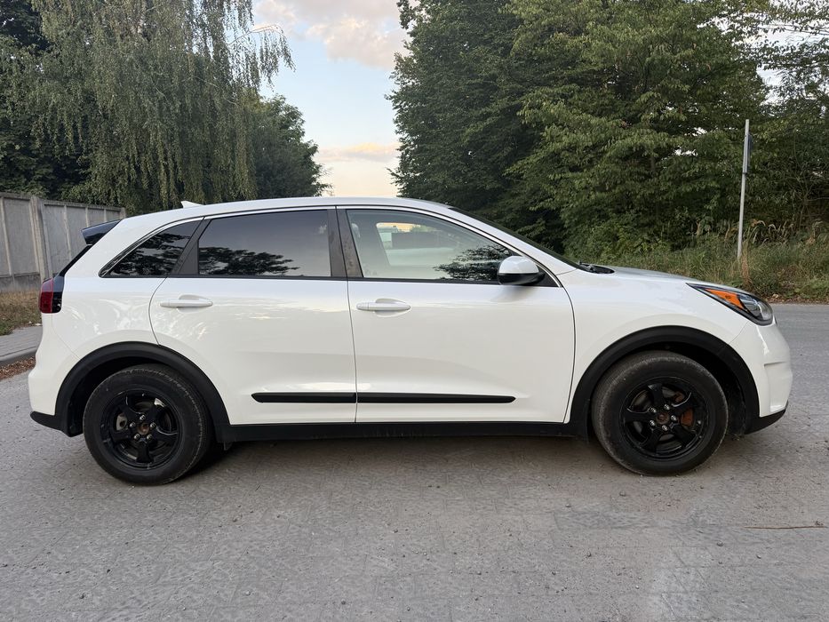 Kia Niro hybrid/Кіа Ніро Гібрид