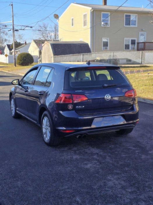 Volkswagen Golf S      2015