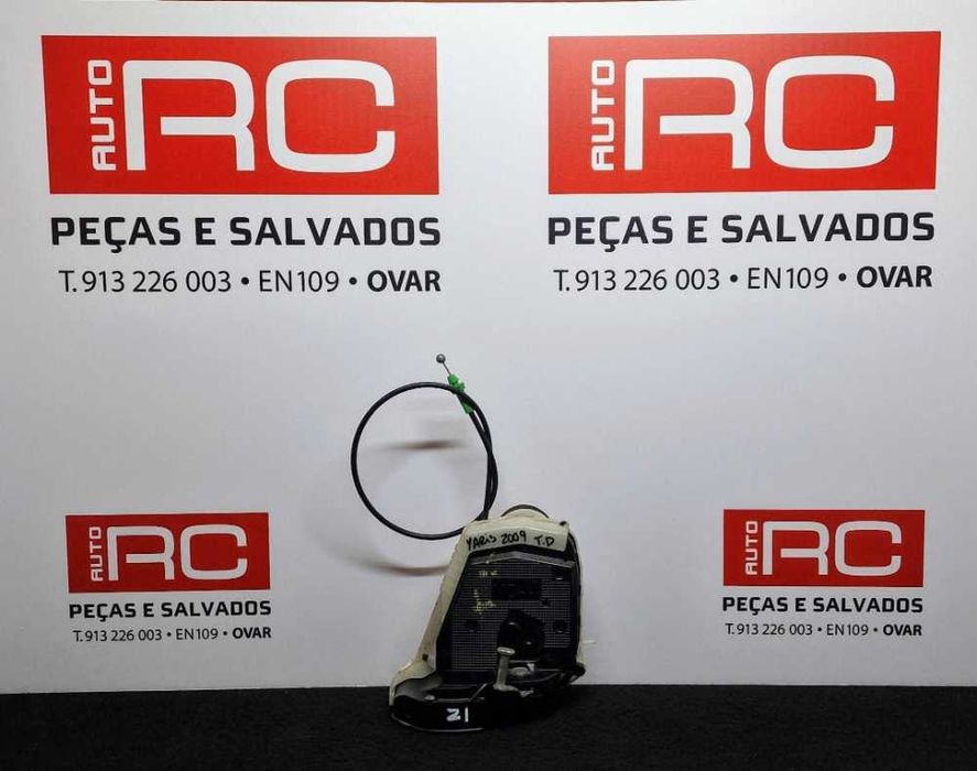 Fechadura / Fecho Porta Trás Direito - TOYOTA YARIS