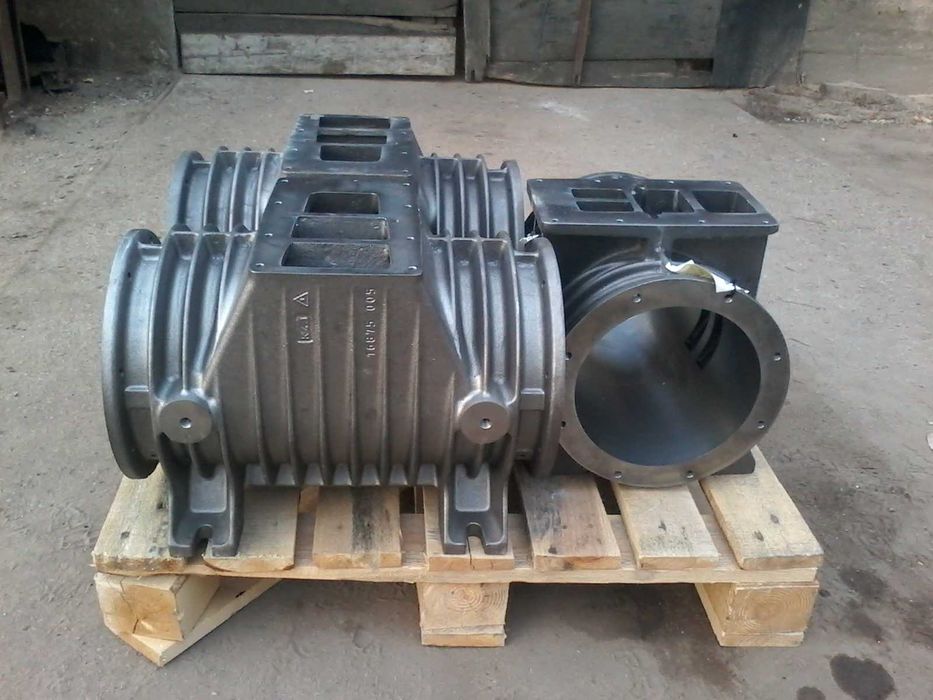 Beczkowóz. Pompa. Obudowa przekładni JUROP.