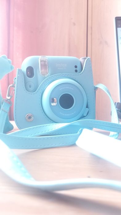 Фотоапарат Fujifilm Instax Mini 11 + Чохол! Стан ідеал