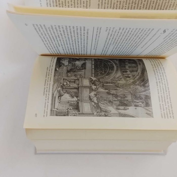 História da Música Ocidental Autores: Donald Jay Grout e Claude V. Palisca Editora: Gradiva Edição: 2.ª edição Ano: 2001