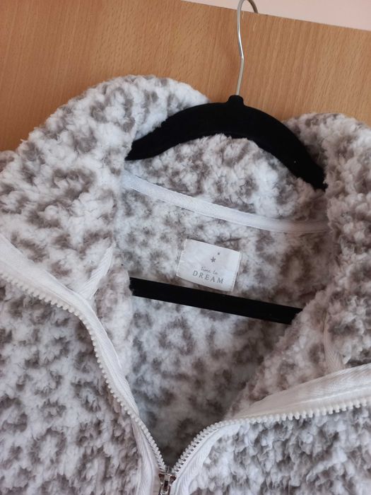 Bluza - ciepła, damska - w cętki - rozmiar XL 42