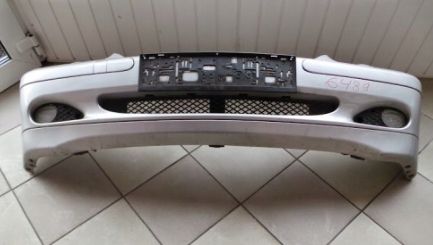 Mercedes C Klasa W203 zderzak przód