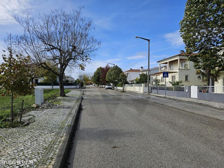 Lote de terreno para construção na Urbanização Vila d’Alva, Cantanhede