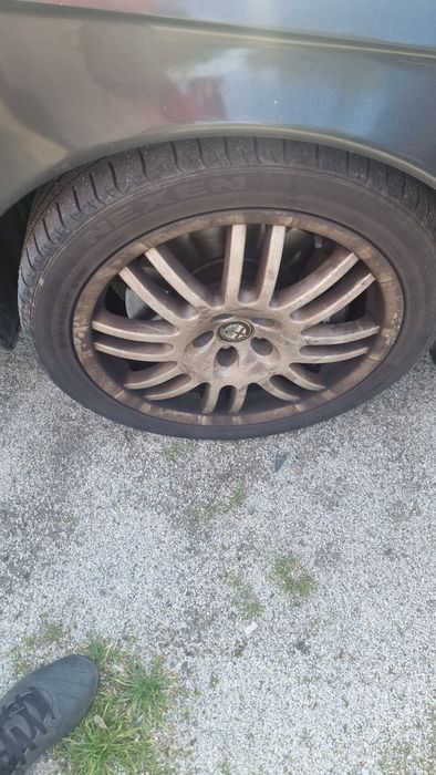 Troco Jantes 17 alfa romeo 156 q4
