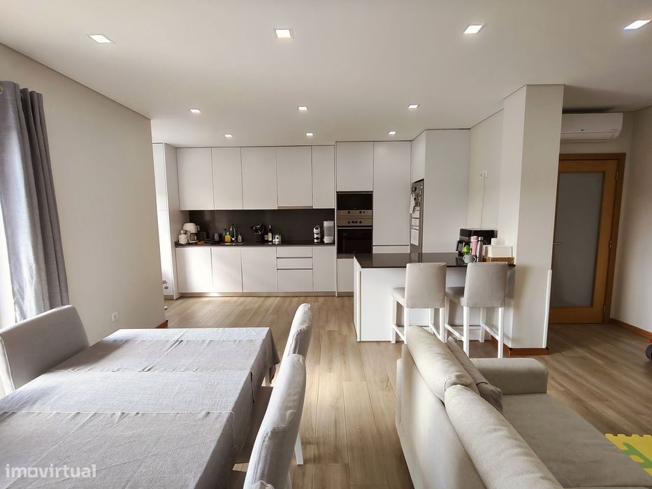 Apartamento T2 C/ Garagem fechada Estarreja - Aveiro