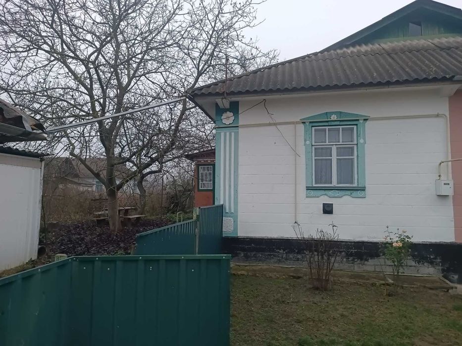 Продаж чистої та охайної частини будинку