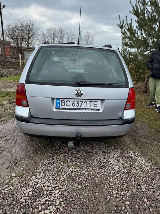 Гольф 4  1,6 бензин