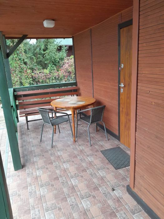 Domek nad jeziorem Białym w okunince