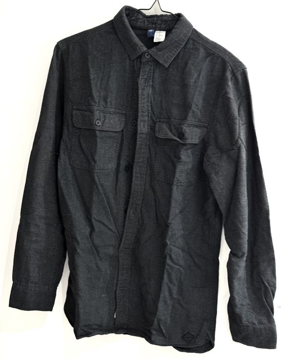 Camisa para homem marca H&M- Cinzento- (XS)