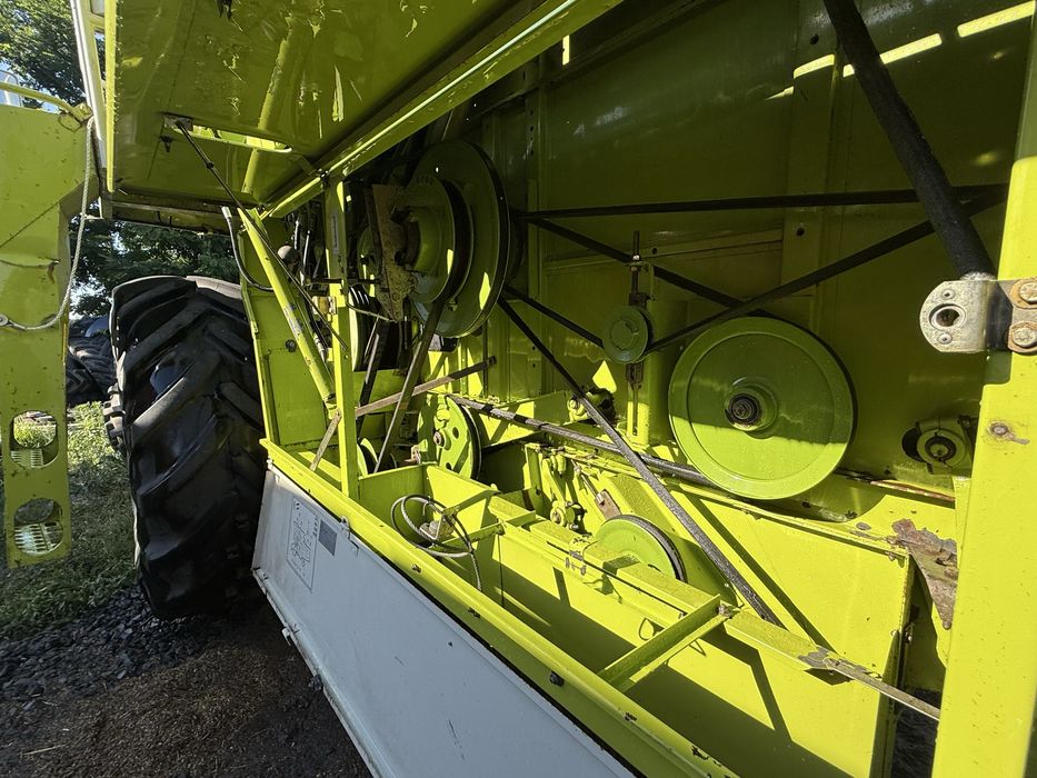 Комбайн зернозбиральний Claas Dominator 58S жатка 3.6 м.