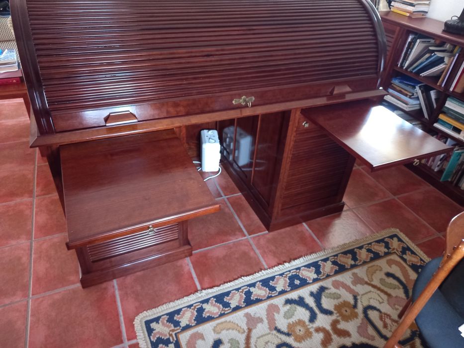 Secretária antiga/vintage de persiana