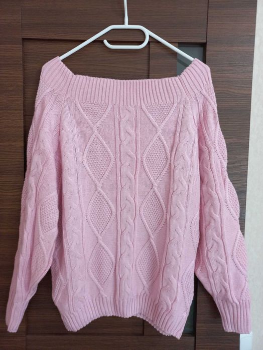 Джемпер жіночий рр. S-M
