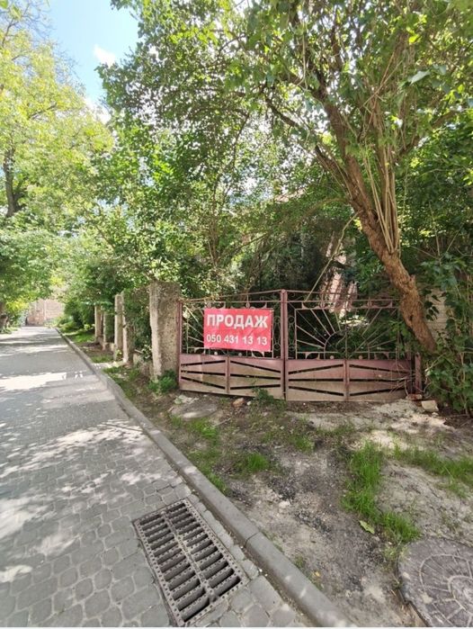 Продаж будинку у Львові по вул Сахарова 66
