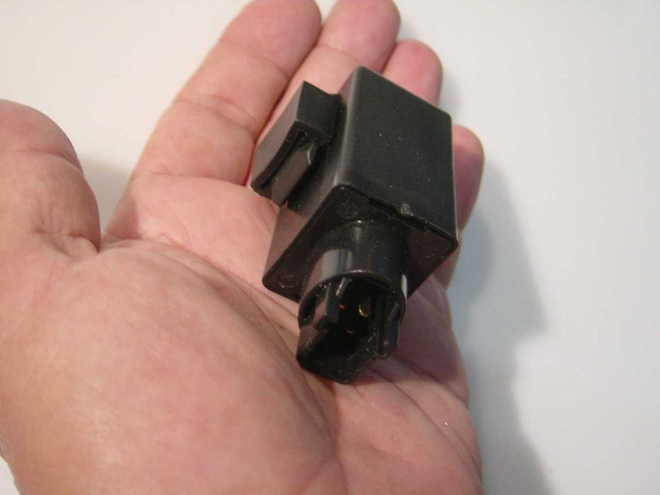 Relés para piscas LED Suzuki Honda