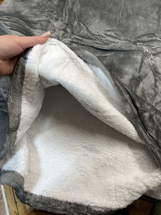 Плед-худі з капюшоном | Теплий, м’який, стильний.